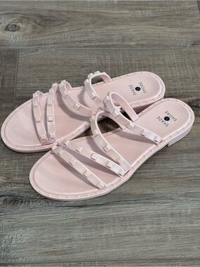 Shade & Shore Pale Pink Studded Triple-Strap Slide Sandals